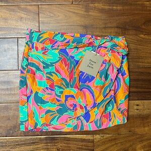 Stone Fox Sarong stained glass bathing suit material size large